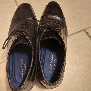 Mens dress shoes